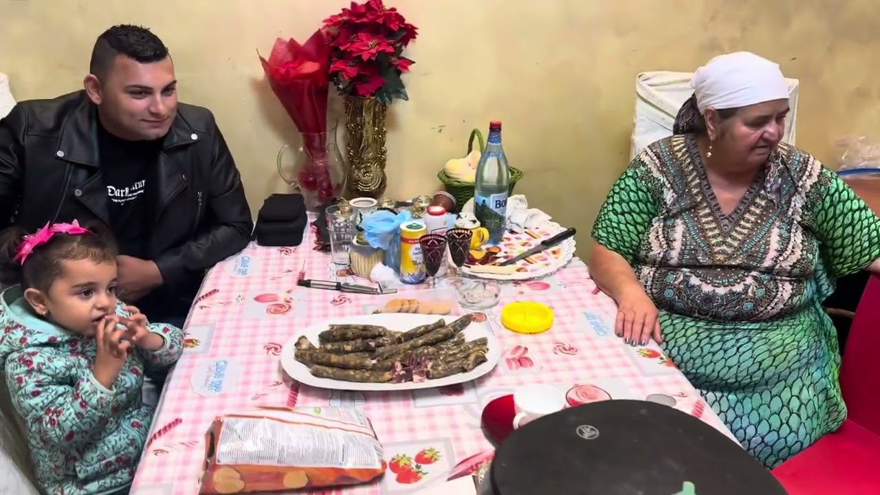 Leo de la Strehaia s-au adunat pentru petrecere ! 