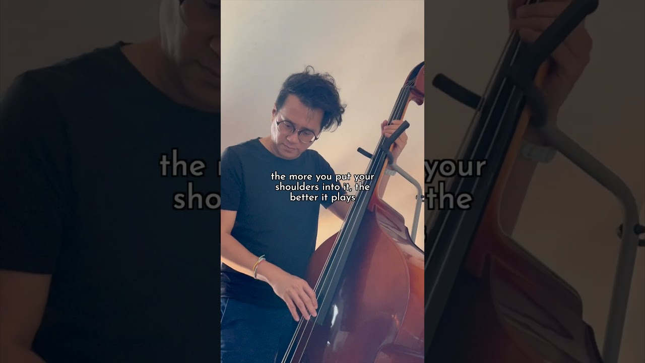 It's all in the hips ⋆🎸⋆⭒˚.⋆.  