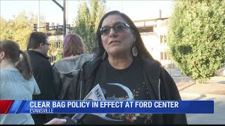 Audiences has mixed reactions over Ford Center's new "clear bag" policy