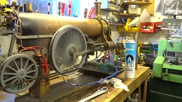 My Stirling Single running on its own power for the first time