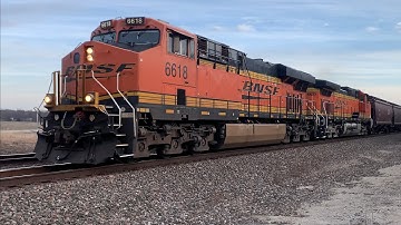 Slow moving 2x2 Grain train ft H3 Dash 9! BNSF Transcon: Emporia sub..2/4/23