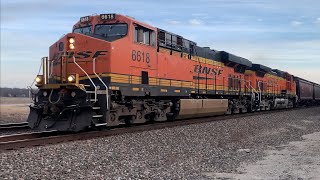 Slow moving 2x2 Grain train ft H3 Dash 9! BNSF Transcon: Emporia sub..2/4/23