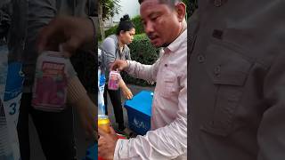 Buying Famous Cambodian Juice 🇰🇭