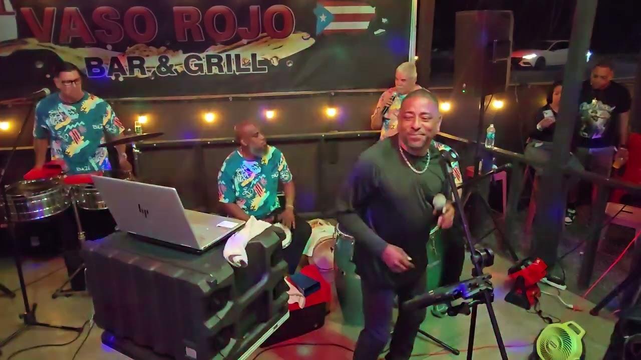 Somos 4 y.     ANGELO. CANTANTE INVITADO