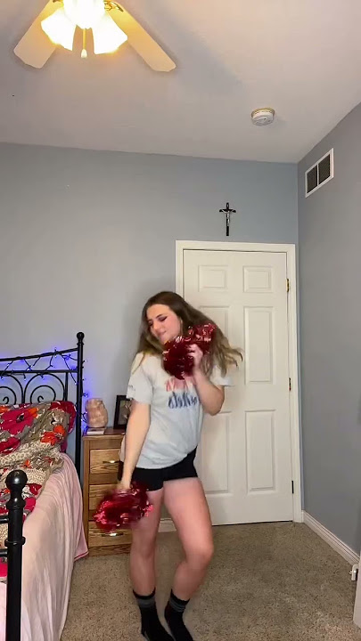 Viral L$D TikTok Dance 🎉 WITH POM POMS ✨