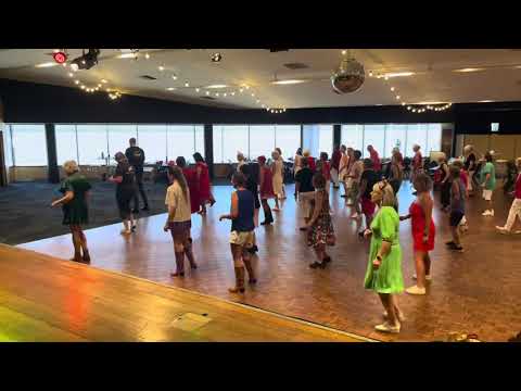 Blame the Bar - Line Dance Demo DEC24