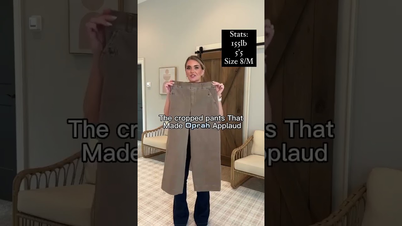 These comfortable pants feature a pull-on design and hidden tummy control to flatter your figure.