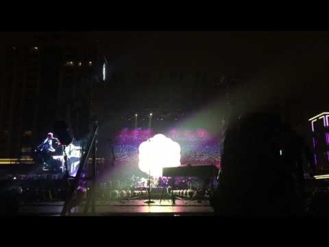 Coldplay- Paradise (Live Taipei Taiwan,12/04/2017)