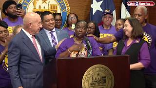 I can breathe a little easier Houston airport worker shares emotional story after losing car