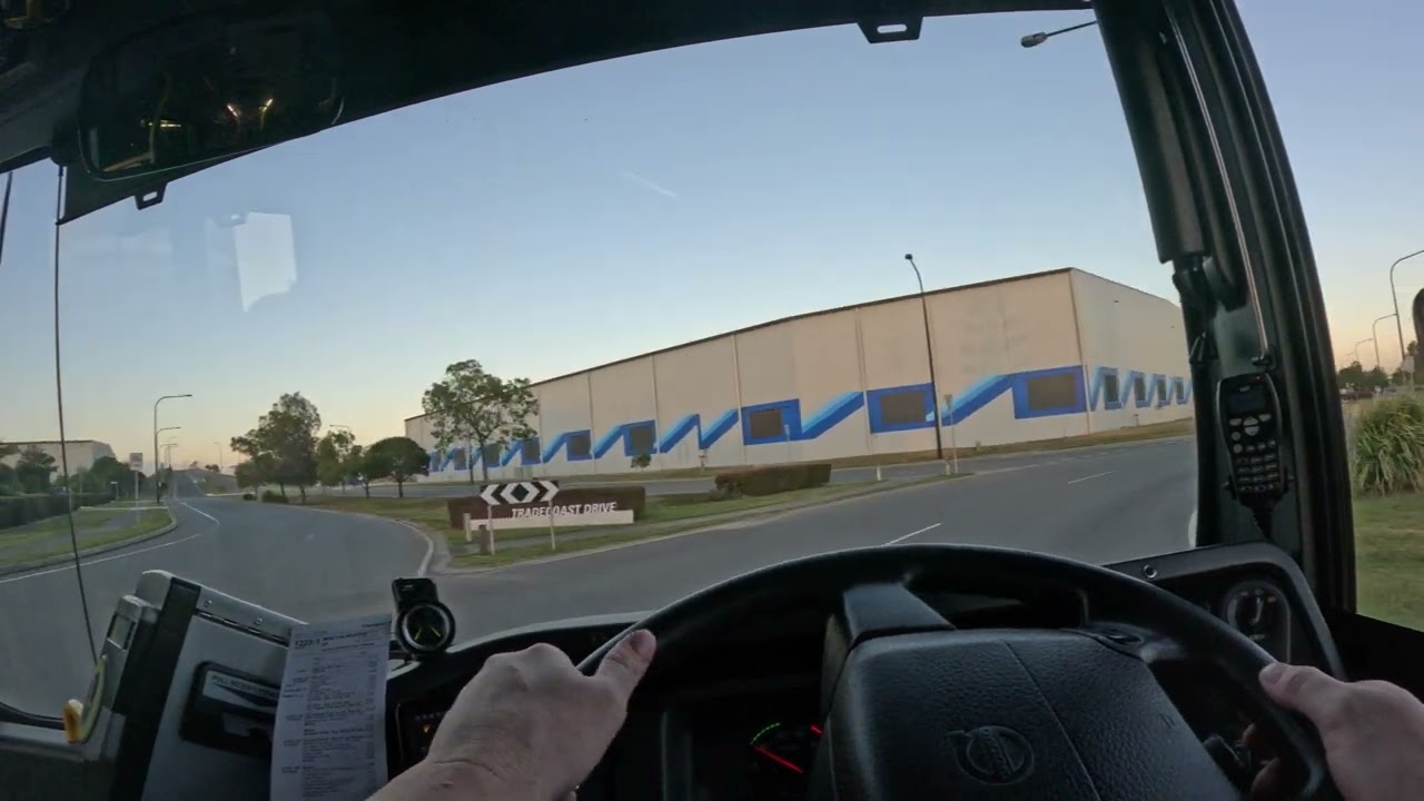 Inbound Peak hour under the setting sun, Brisbane