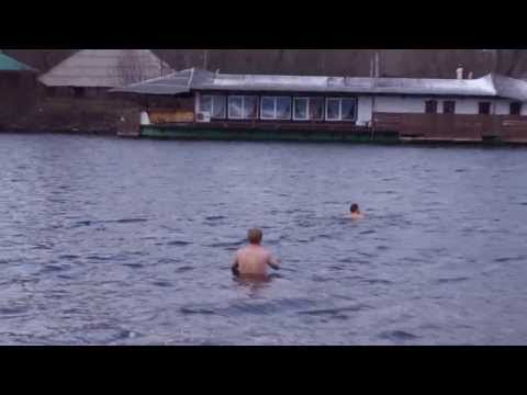 Закаливание, Гидропарк, первые снега(8.12.2013)