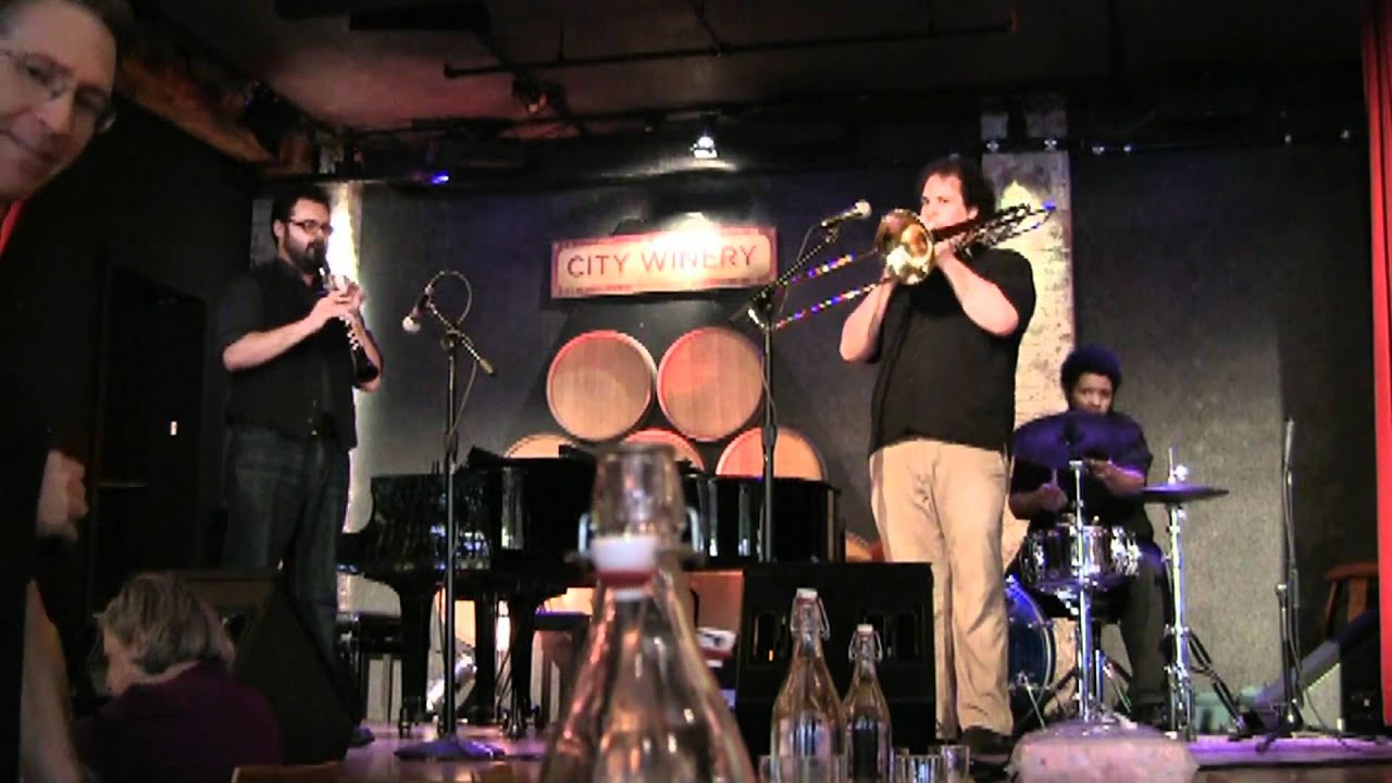 Guarda CityWinery_4.mp4 su YouTube Guarda CityWinery_4.mp4 su YouTube
