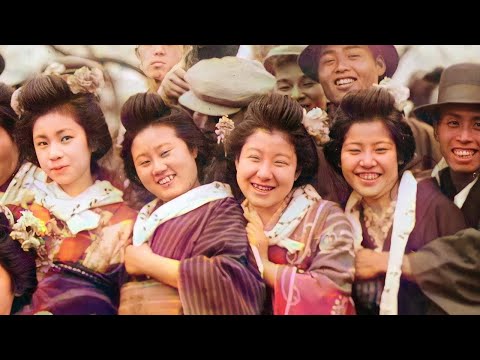 Japanese people&rsquo;s smile from 100 years ago (colorization / extended definition)