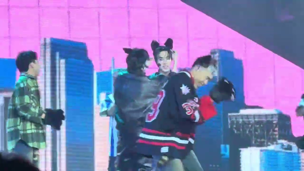 ด้วยรักและปลาทู | PerthSanta | PerthSanta Time Stopper Fan Con Day 2 | 20 July 2025