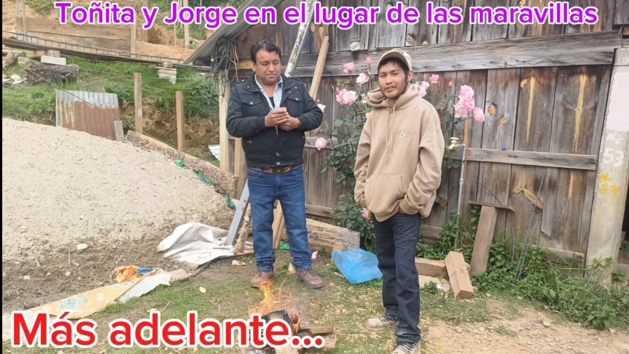 Francisco vive solo en su casa y  así lo tratamos en familia para convivir con él