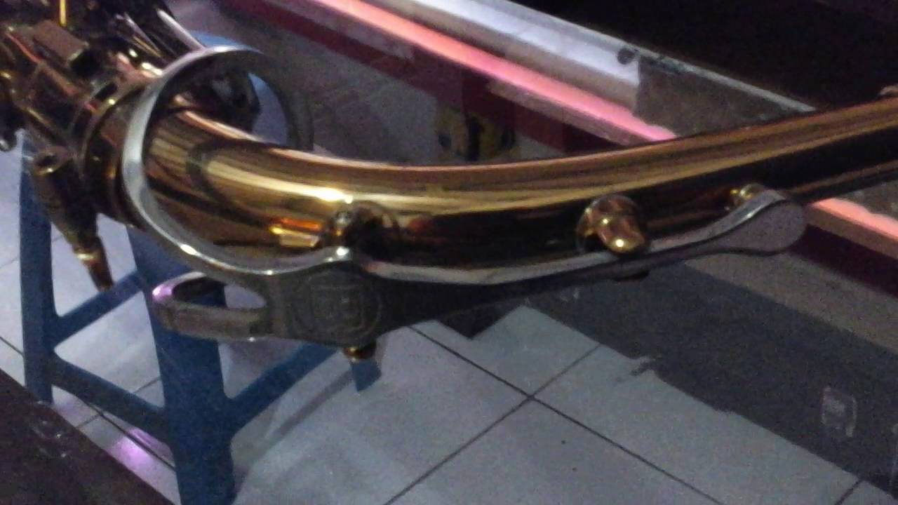 Testing selmer bundy II alto saxophone YouTube