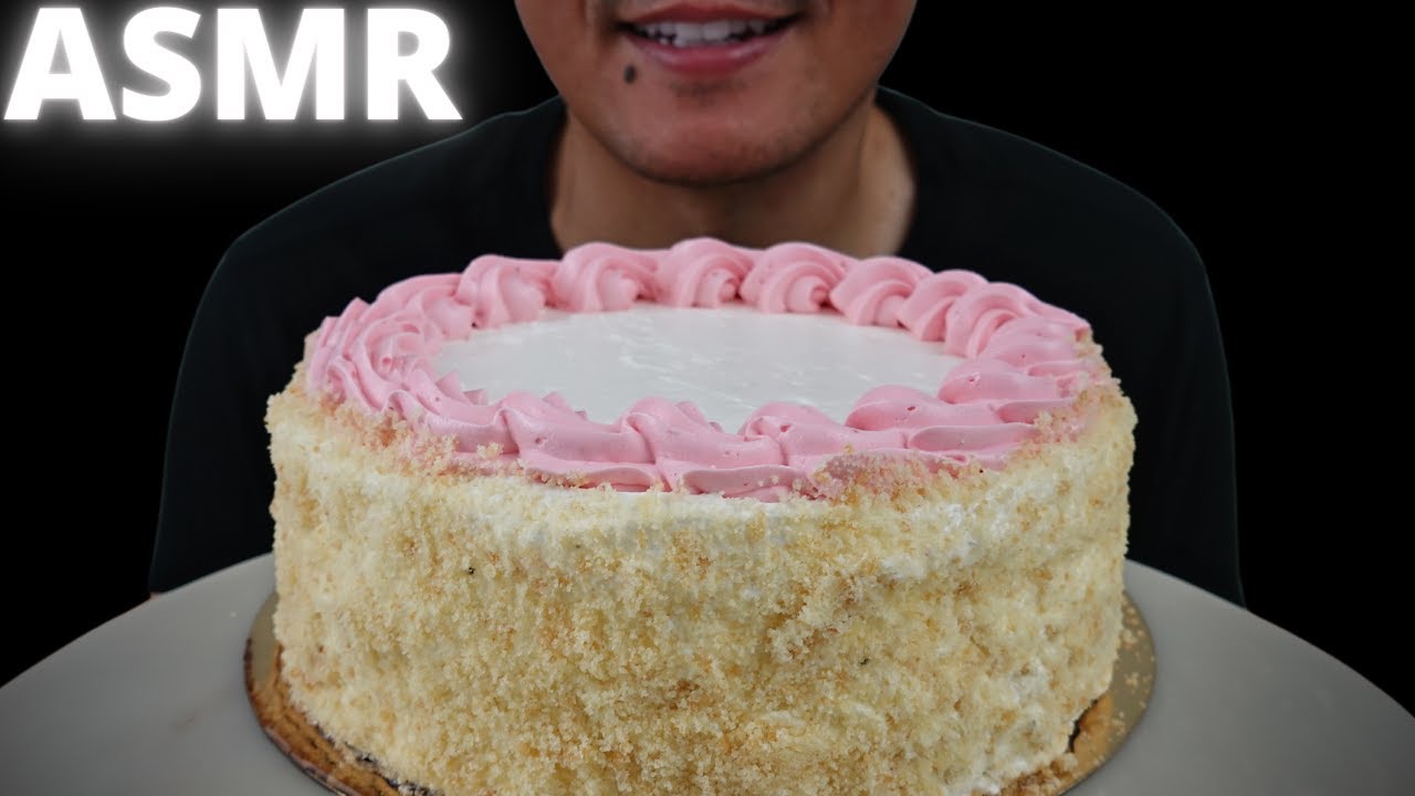 ASMR | Junior's Strawberry Shortcake Cheesecake | The Hangry Mole