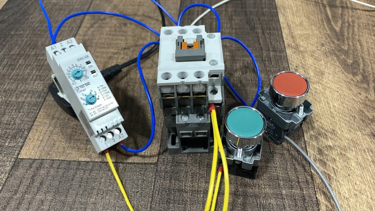 دائرة تشغيل مكينة والايقاف اوتوماتيكي بعد زمن