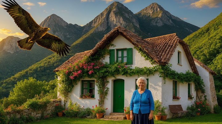 SPAIN – TO THE SKY FROM A HIDDEN VILLAGE – WILD BIRDS AND ANDALUSIAN MAGIC