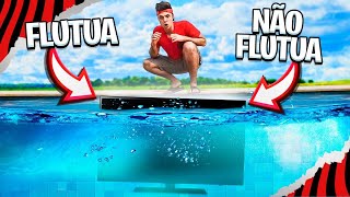 Afunda Ou Boia Na Piscina Com Coisas Gigantes - Desafio