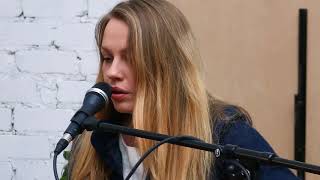 Download Lagu UDU     -      Eiliom susėdom  live (lithuanian folk song) MP3