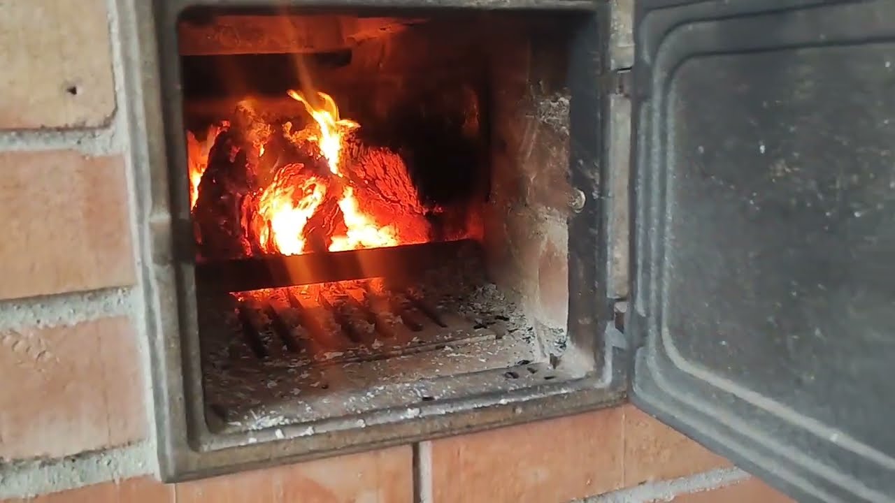 Показываю печь своими руками в эксплуатации уже 5 лет!🤗