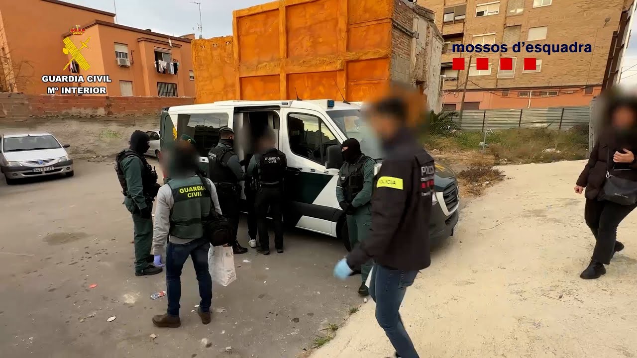 Detenida la banda que intentó atracar este lunes una sucursal bancaria de Villanueva de Gállego