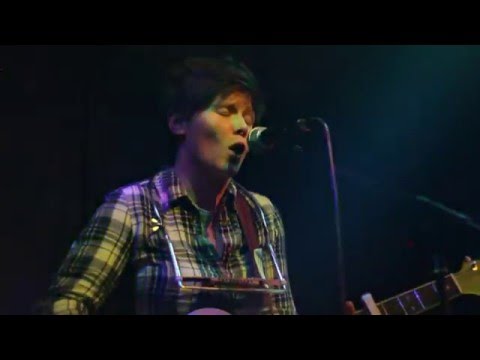 Grace Petrie - Inspector Morse (live acoustic) at The Cricketers, Kingston with David Rovics/ Tim OT