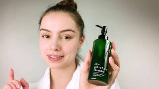 Cleanse And Refresh Skin With The Cica Gel To Foam Cleanser