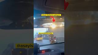 Kadın Sürücüyü Sıkıştırdı