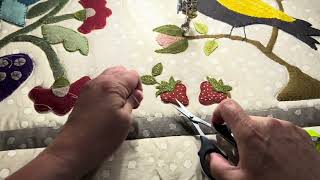 The background is a playground: Machine quilting a wool appliquéd quilt