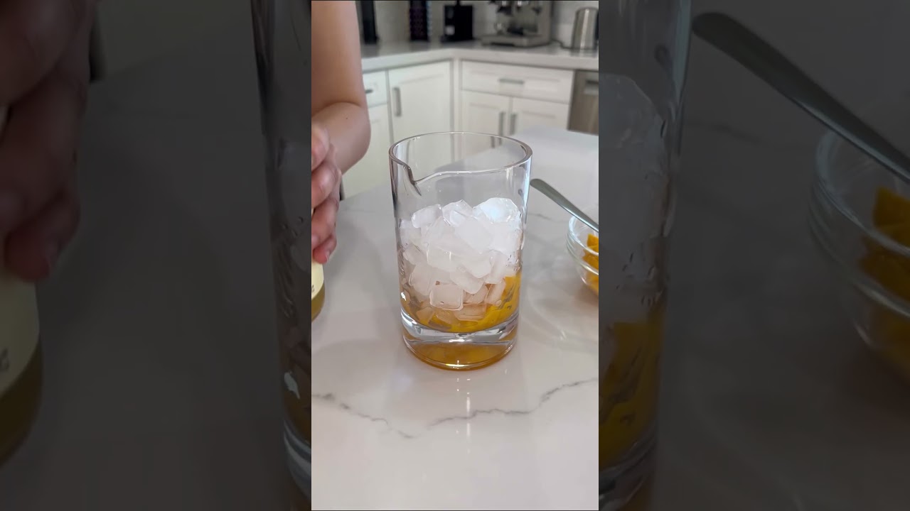 ASMR Mango Sparkling Drink- mango coconut kombucha 🥭🥥🌴