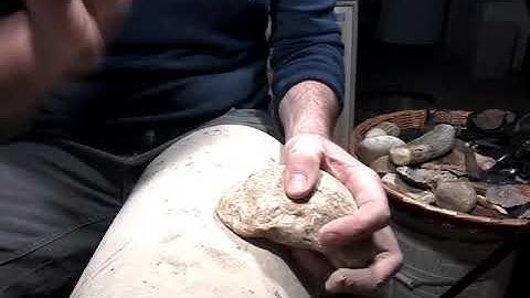 Quick reduction of a tough flint nodule