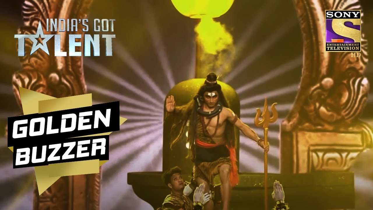 Crazy Hoppers Receive A Standing Ovation  Indias Got Talent Season 9  Golden Buzzer Moments