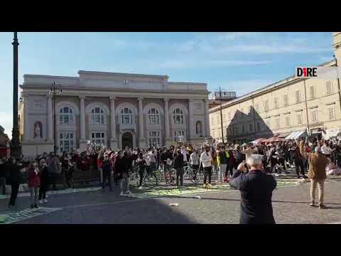 Pesaro - Esercenti in piazza (28.10.20)