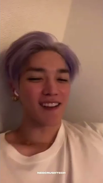 LMAO HIS REACTION WHEN FANS SENT TIKTOK GIFT😭 #taeyong #live #tiktok #gift #reaction #nctzen #shorts