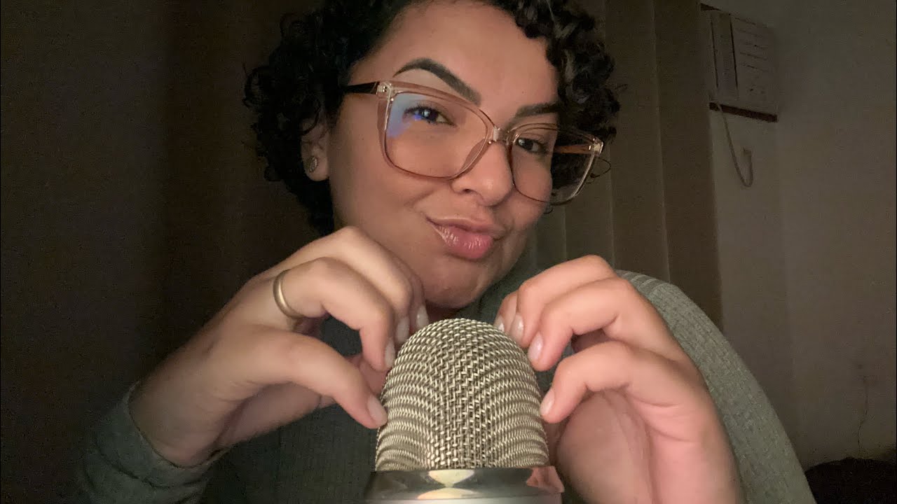 ASMR: ARRANHANDO O MICROFONE + SOM DE BOCA = RELAXAMENTO PROFUNDO 