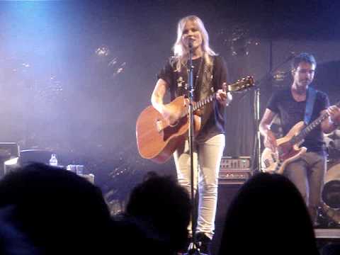 Ilse de Lange - So Incredible - YouTube
