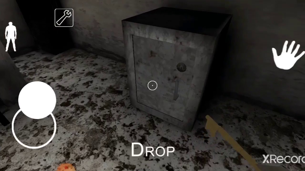 Granny door escaping in easy mode YouTube