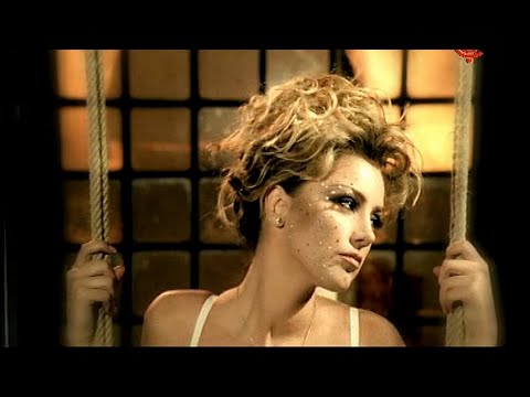 Petek Dinçöz -