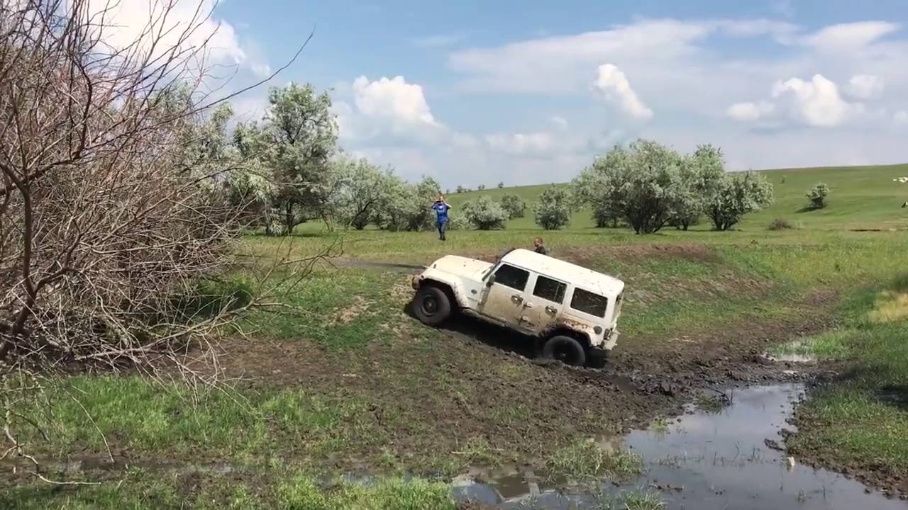 Toyota Fj Cruiser Vs Jeep Wrangler Rubicon 4h4 4wd Polnyj Privod