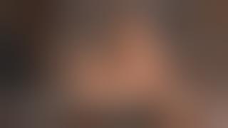 Austin Butler & Zoë Kravitz HOT Kissing Scene - CAUGHT STEALING Clip (2025)