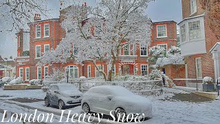 It’s Snowing in London | Heavy Snowfall in London December 2022 | London Streets Christmas Walk