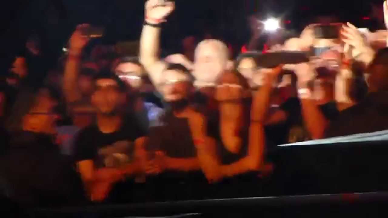 AC/DC LIVE 2015 BERLIN - LET THERE BE ROCK 25/6/15 - ROCK OR BUST WORLD ...