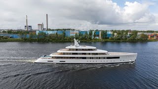The 82.9m/ 271ft Feadship Sakura