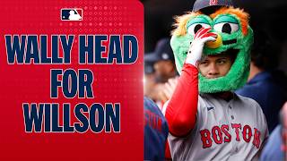 Willson Contreras homers for the Red Sox for the second game in a row! 😤 | MLB Highlights