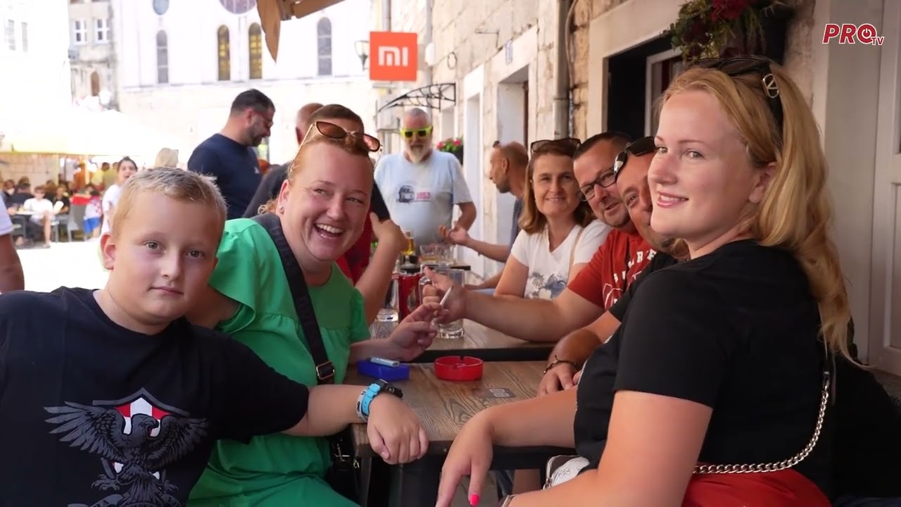 DOMOLJUBLJE U PJESMI: THOMPSON ZAPALIO SINJ!