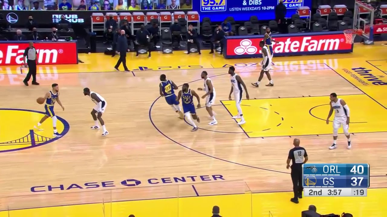 NBA | Stephen Curry Shakes his Head in Disbelief After HITTING the Side-Step Three | ORL vs GS