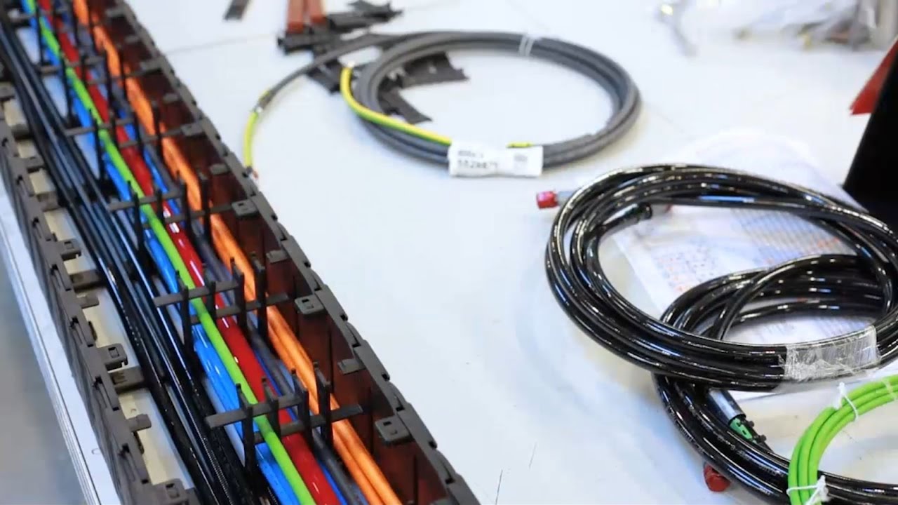 How it's made: igus® readychain®