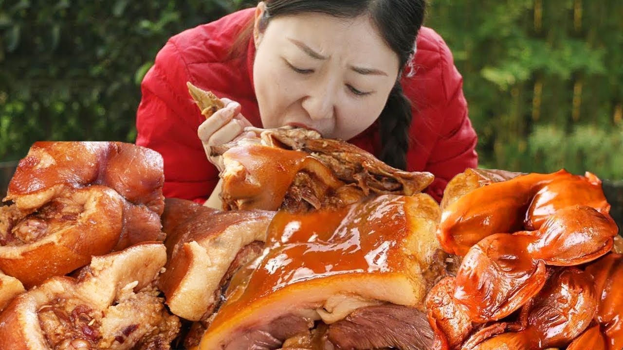 小雨做了紅燒豬頭，肥而不膩又香又好吃，抱著啃真帶勁！#市民朱小雨